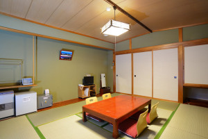 room01-300x200